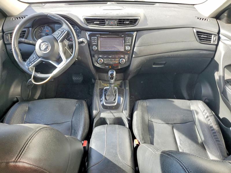 Photo 8 from auction – 2017 NISSAN ROGUE with VIN 5N1AT2MVXHC756647