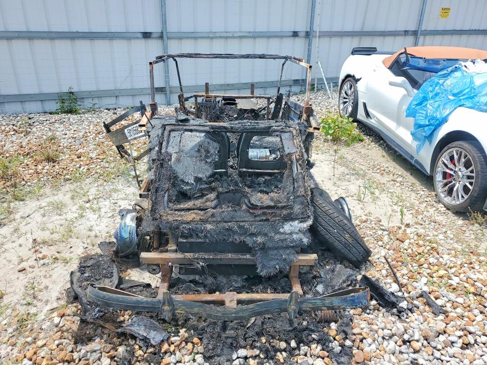Photo 6 from auction – 1934 FORD 2 DOOR COUPE with VIN R4805