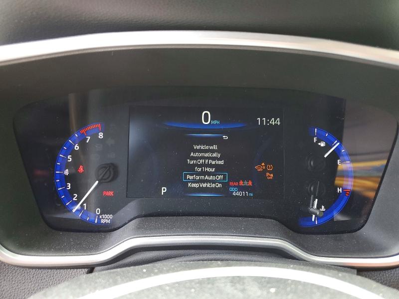 Photo 9 from auction – 2022 TOYOTA COROLLA CROSS with VIN 7MUDAABG2NV040380