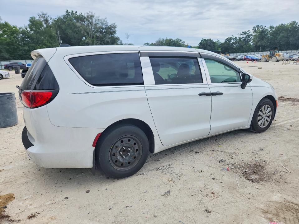 Photo 3 from auction – 2018 CHRYSLER PACIFICA with VIN 2C4RC1AG5JR247974