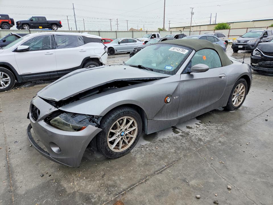 BMW Z4 2004 with VIN 4USBT33554LR68473 - Photo from auction