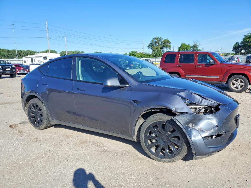 Photo 4 from auction – 2023 TESLA MODEL Y with VIN 7SAYGDEE9PF877515