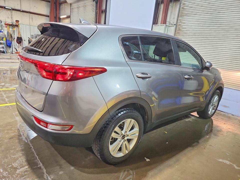 Photo 3 from auction – 2017 KIA SPORTAGE with VIN KNDPMCAC3H7120035