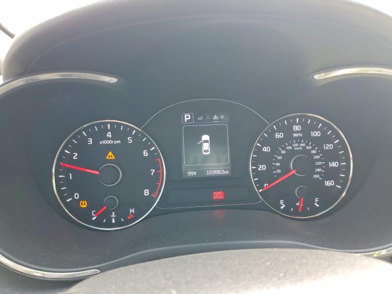 Foto 9 de la subasta – 2017 KIA FORTE con VIN 3KPFL4A86HE118652