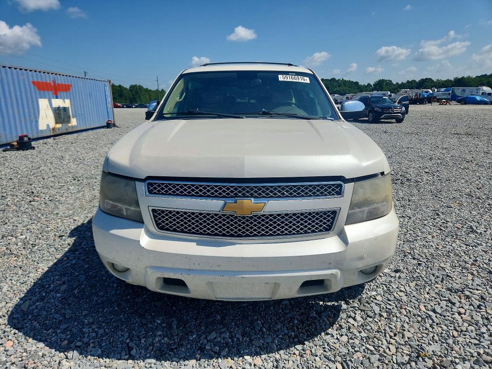 Photo 5 from auction – 2012 CHEVROLET TAHOE with VIN 1GNSCCE08CR101949