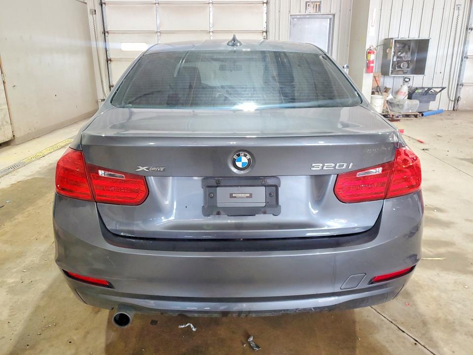 Photo 6 from auction – 2015 BMW 320 with VIN WBA3C3C5XFK200648
