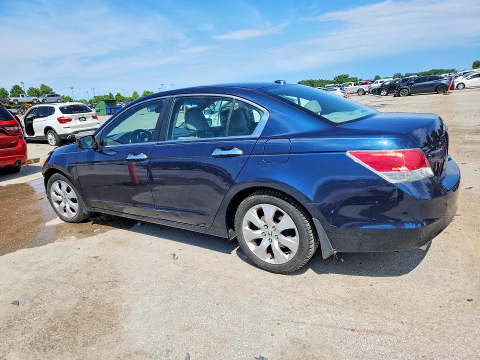 Photo 2 from auction – 2010 HONDA ACCORD with VIN 5KBCP3F84AB012213