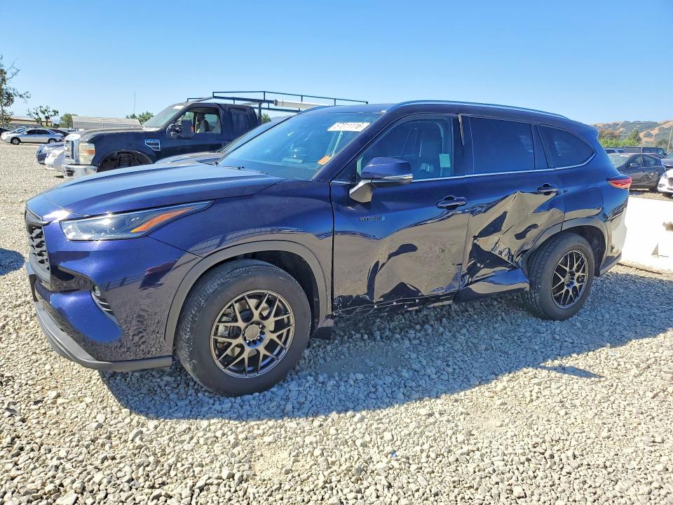 Photo 1 from auction – 2021 TOYOTA HIGHLANDER with VIN 5TDHARAH5MS503504