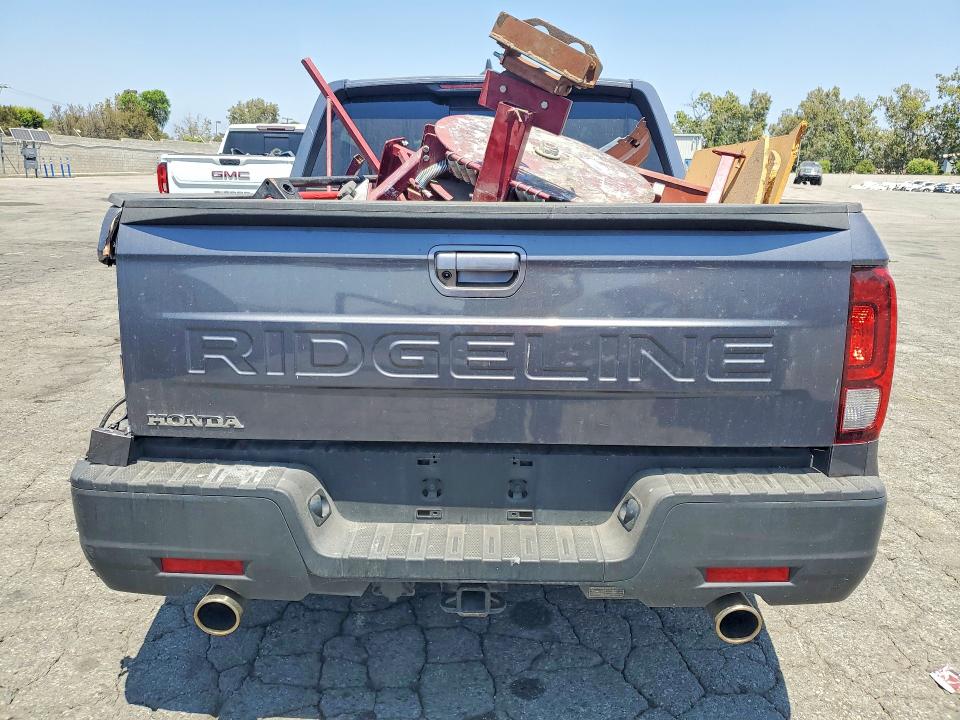 Photo 6 from auction – 2025 HONDA RIDGELINE with VIN 5FPYK3F52SB036575