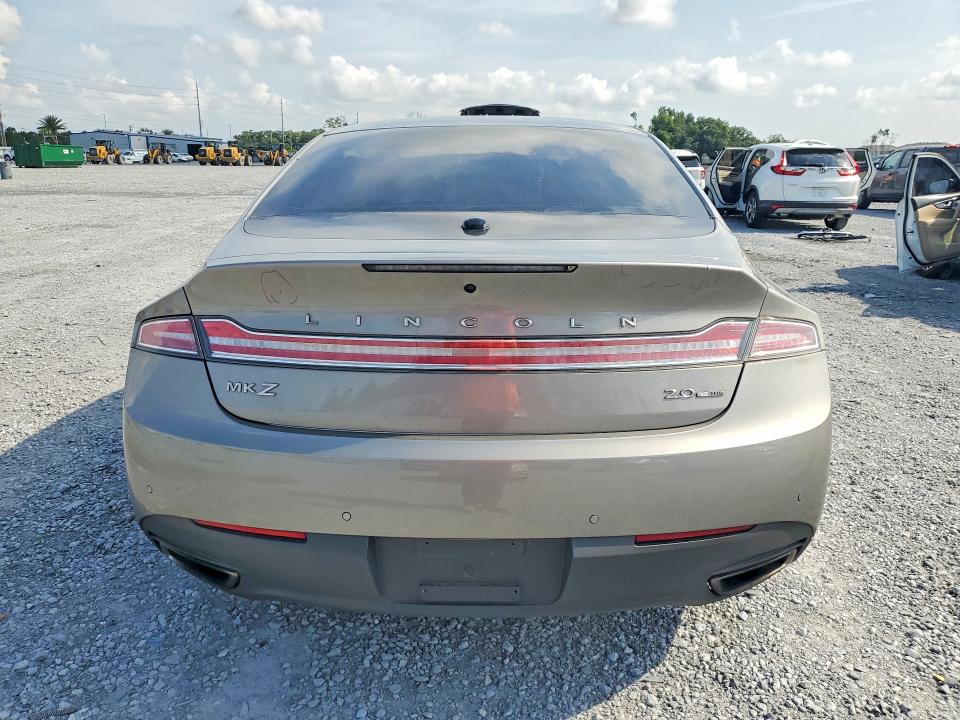 Photo 6 from auction – 2016 LINCOLN MKZ with VIN 3LN6L2G95GR606188