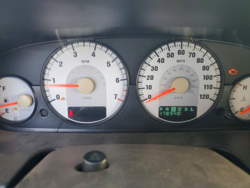 Photo 9 from auction – 2004 DODGE STRATUS with VIN 1B3EL36X34N170401