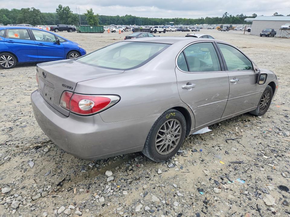 Photo 3 from auction – 2004 LEXUS ES with VIN JTHBA30G345044909