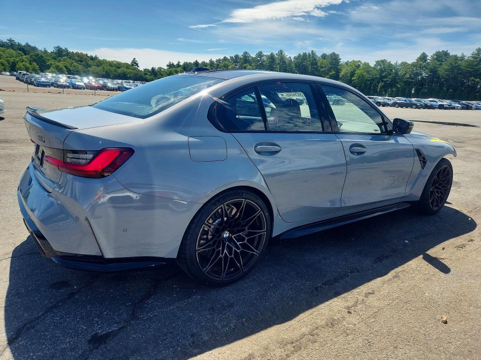 Photo 3 from auction – 2027 BMW M3 with VIN WBS33HJ07VFW69994