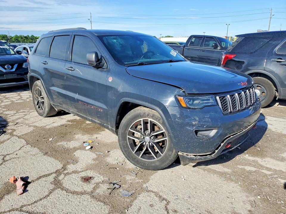 Photo 4 from auction – 2017 JEEP GRAND CHEROKEE with VIN 1C4RJFLG4HC914701