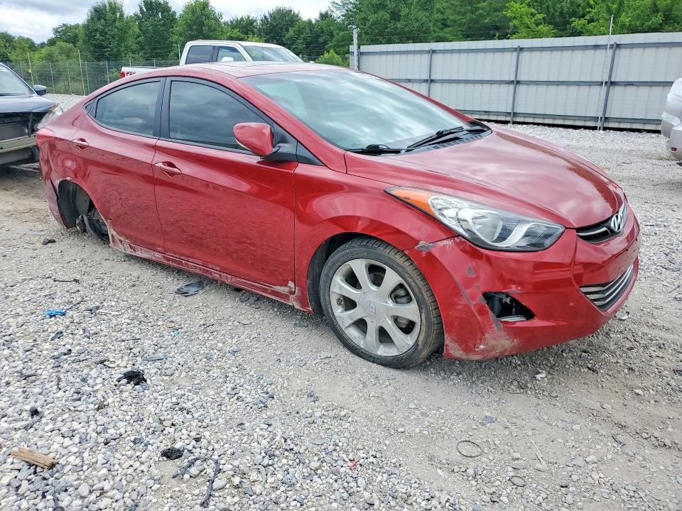 Photo 4 from auction – 2013 HYUNDAI ELANTRA with VIN KMHDH4AE1DU698205