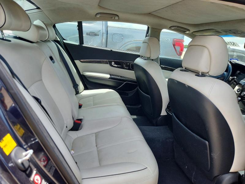 Photo 10 from auction – 2015 KIA K900 with VIN KNALW4D42F6017594