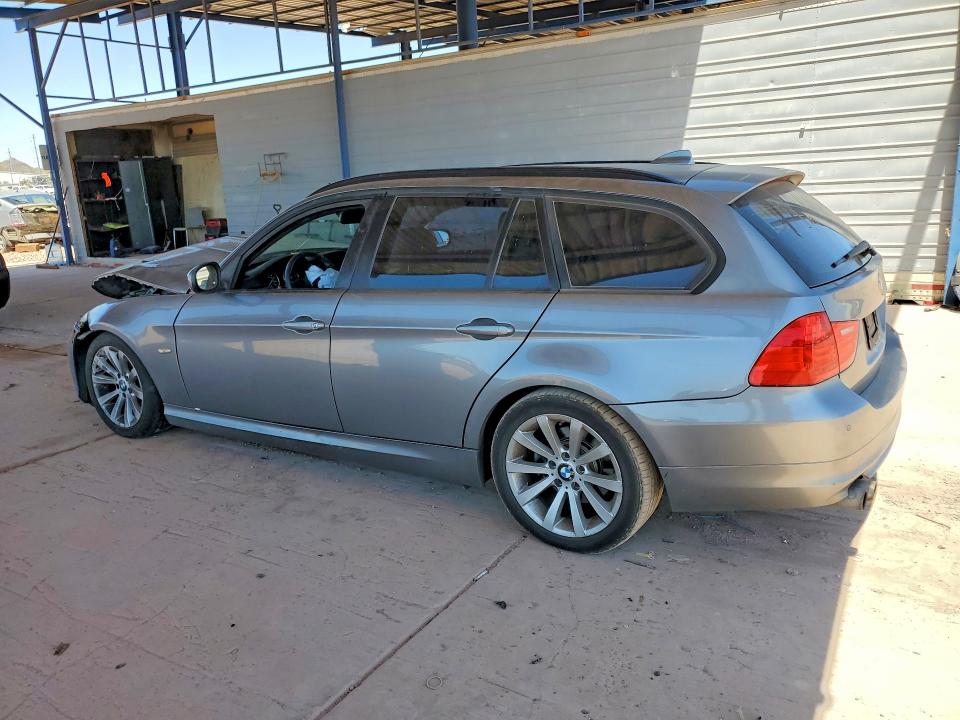 Photo 2 from auction – 2012 BMW 328 with VIN WBAUT9C53CA192398