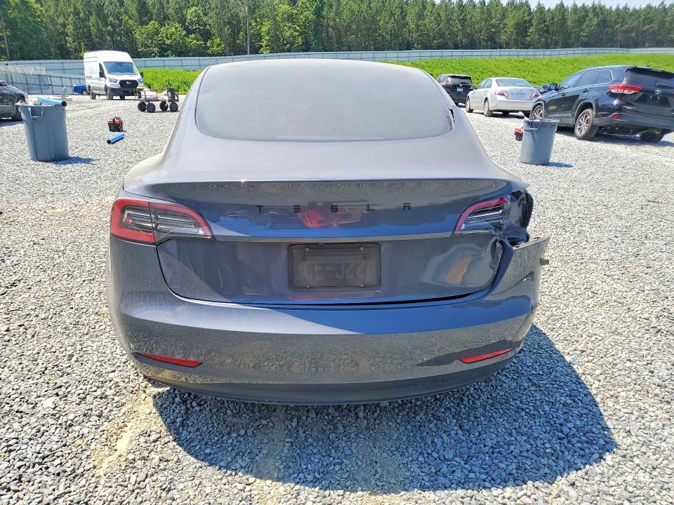 Foto 6 de la subasta – 2023 TESLA MODEL 3 con VIN 5YJ3E1EA2PF664110