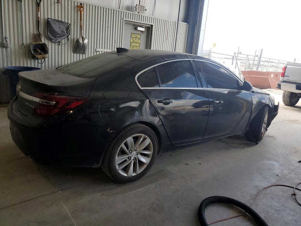 Photo 3 from auction – 2017 BUICK REGAL with VIN 2G4GR5GXXH9171551