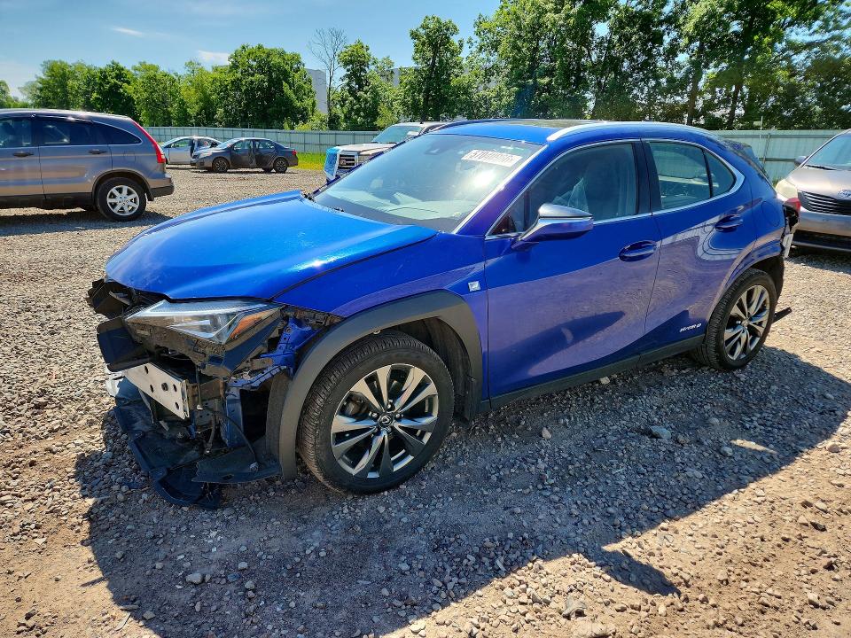 LEXUS UX 2020 with VIN JTHR9JBH5L2027353 - Photo from auction