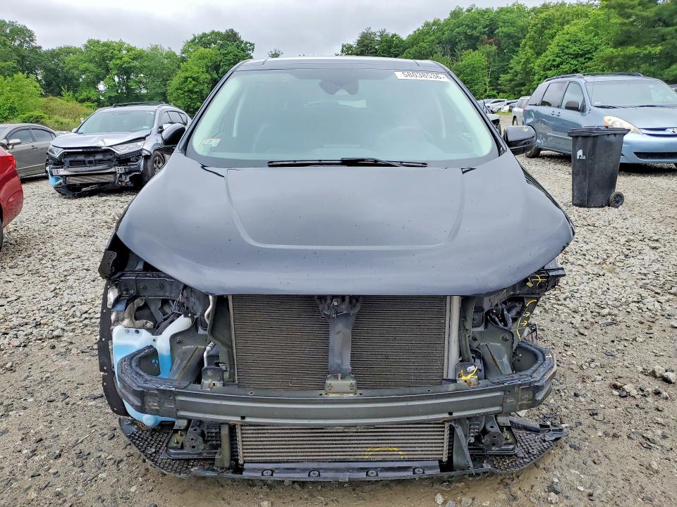 Foto 5 de la subasta – 2022 FORD EDGE con VIN 2FMPK4J95NBA34269