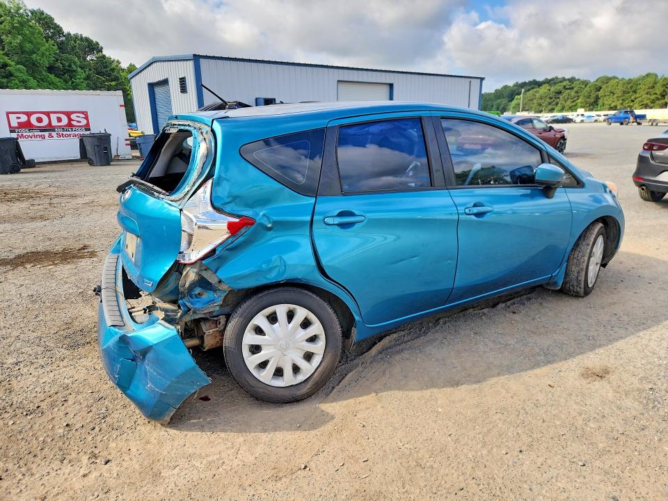 Photo 3 from auction – 2015 NISSAN VERSA NOTE with VIN 3N1CE2CP2FL394814