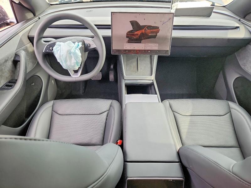 Photo 8 from auction – 2026 TESLA MODEL Y with VIN 7SAYGAEE1TF617781