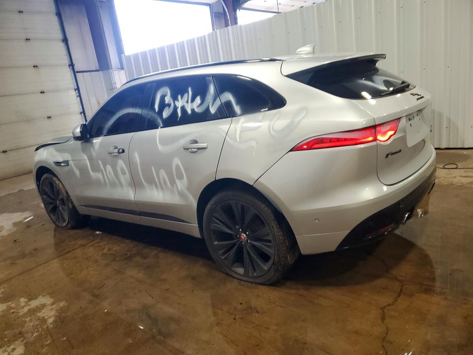 Zdjęcie 2 z aukcji – 2017 JAGUAR F-PACE z VIN SADCM2BV4HA057558