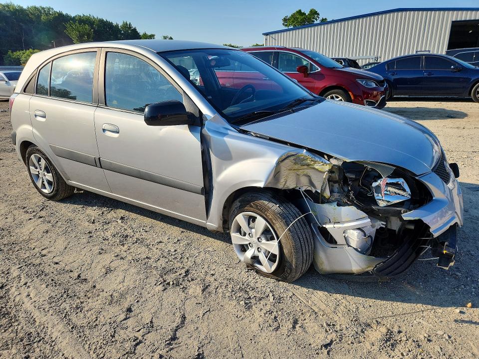 Photo 4 from auction – 2009 KIA RIO with VIN KNADE243396496700