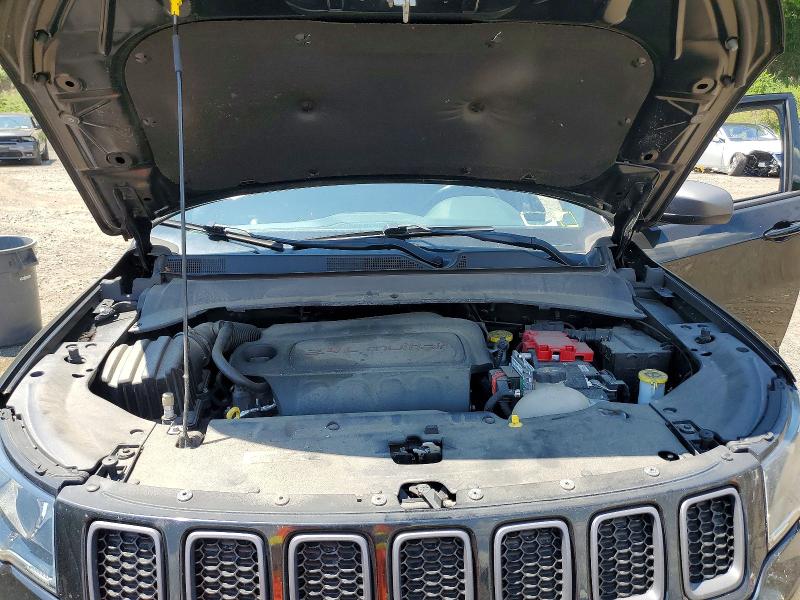 Photo 12 from auction – 2021 JEEP COMPASS with VIN 3C4NJDEB2MT558462