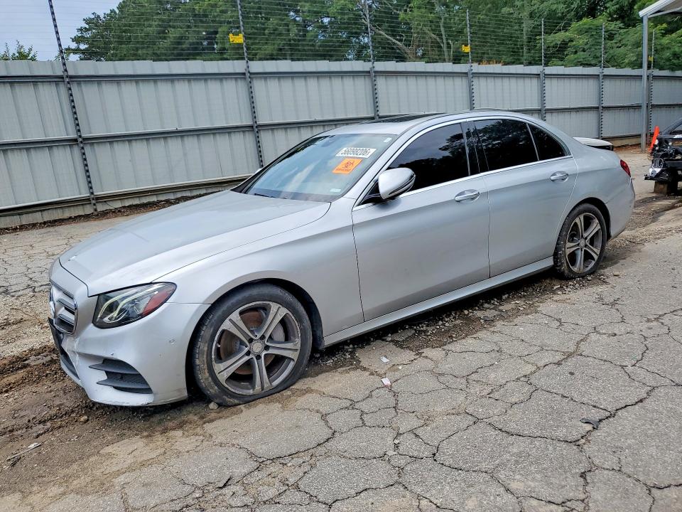 MERCEDES-BENZ E 2017 with VIN WDDZF4KB3HA218974 - Photo from auction