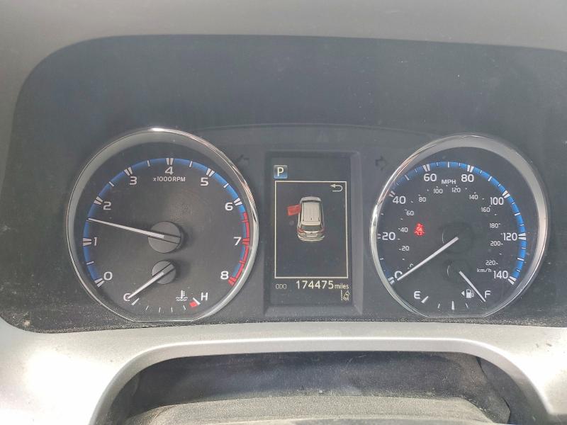 Photo 9 from auction – 2016 TOYOTA RAV4 with VIN 2T3RFREV8GW410971