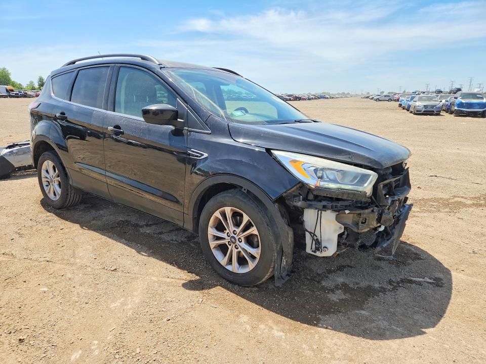 Photo 4 from auction – 2017 FORD ESCAPE with VIN 1FMCU0GD7HUB21098