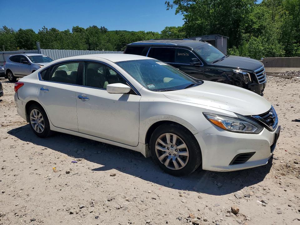 Photo 4 from auction – 2017 NISSAN ALTIMA with VIN 1N4AL3AP5HC172811