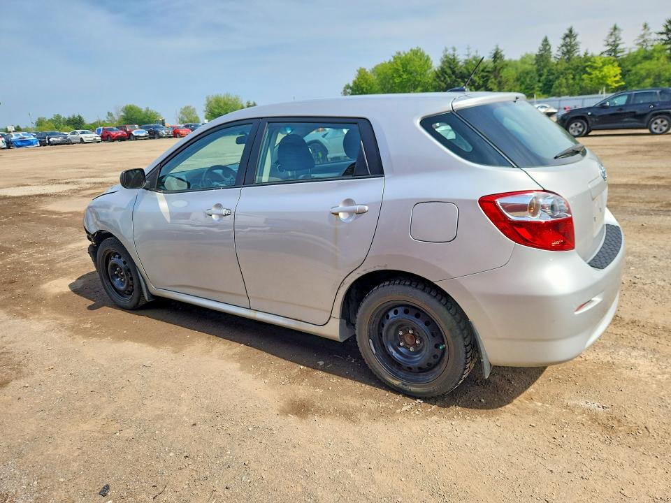Photo 2 from auction – 2011 TOYOTA MATRIX with VIN 2T1KU4EE3BC629897