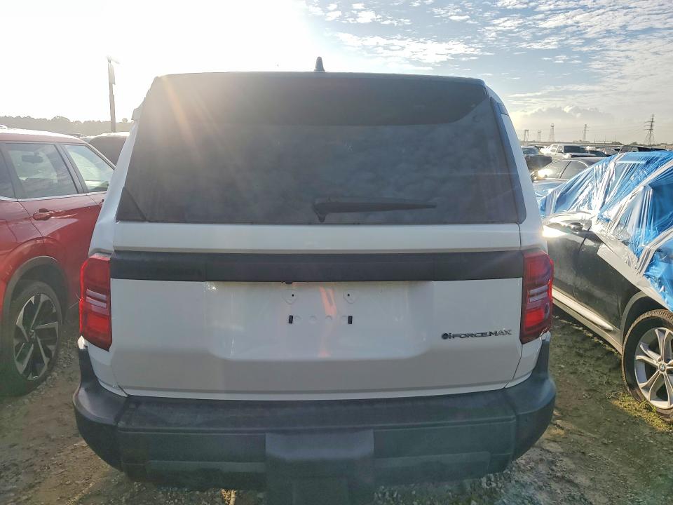 Photo 6 from auction – 2024 TOYOTA LAND CRUISER with VIN JTEABFAJ9RK004182