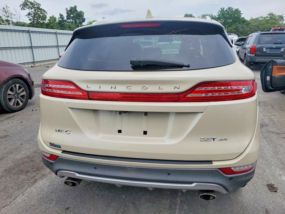 Photo 6 from auction – 2018 LINCOLN MKC with VIN 5LMTJ2DH9JUL07806