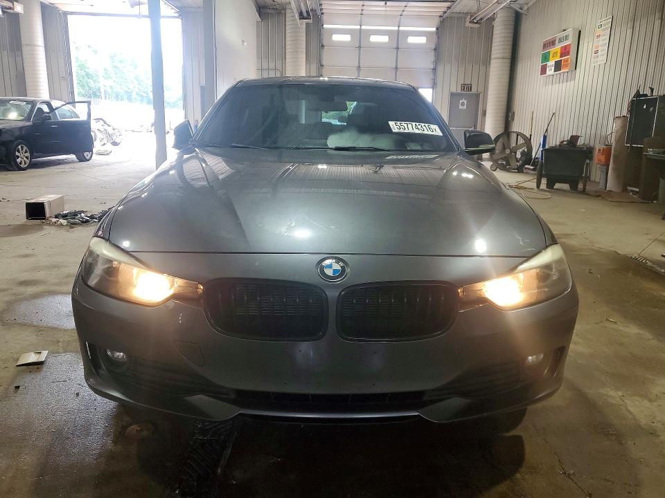 Photo 5 from auction – 2015 BMW 320 with VIN WBA3C3C5XFK200648