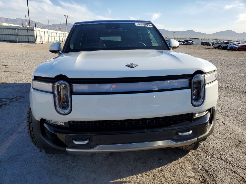 Photo 5 from auction – 2024 RIVIAN R1S with VIN 7PDSGBBA2RN039672