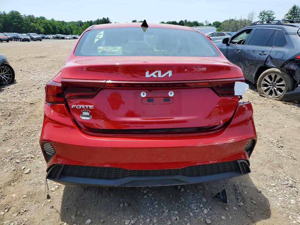Photo 6 from auction – 2024 KIA FORTE with VIN 3KPF24AD4RE698498