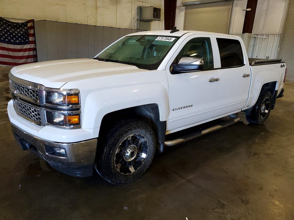 CHEVROLET SILVERADO 2015 with VIN 3GCUKREC8FG345512 - Photo from auction