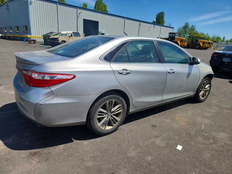 Photo 3 from auction – 2017 TOYOTA CAMRY with VIN 4T1BF1FK5HU399090