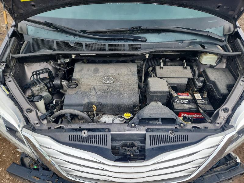 Photo 12 from auction – 2015 TOYOTA SIENNA with VIN 5TDYK3DC8FS548014