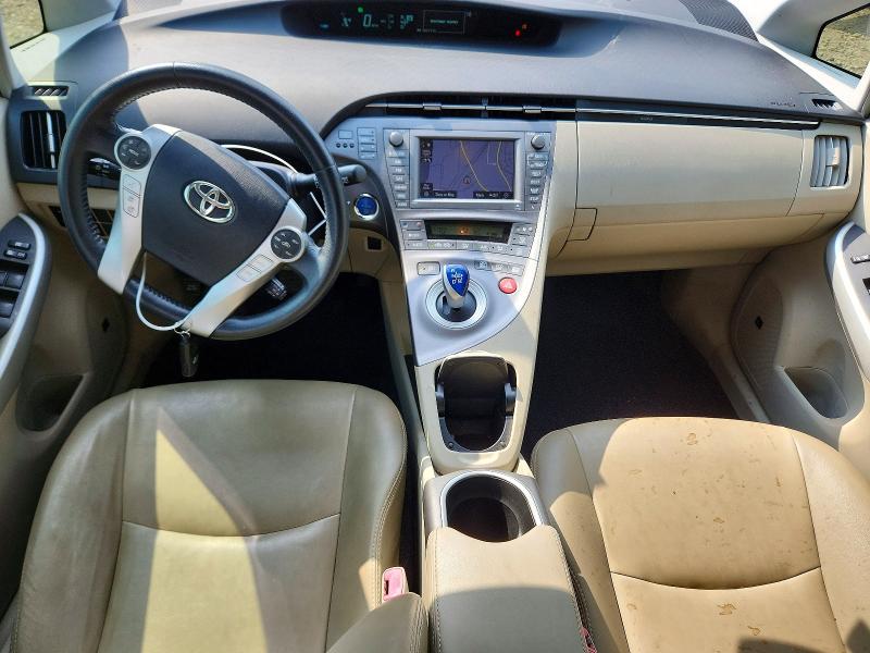 Photo 8 from auction – 2013 TOYOTA PRIUS with VIN JTDKN3DU1D5610264