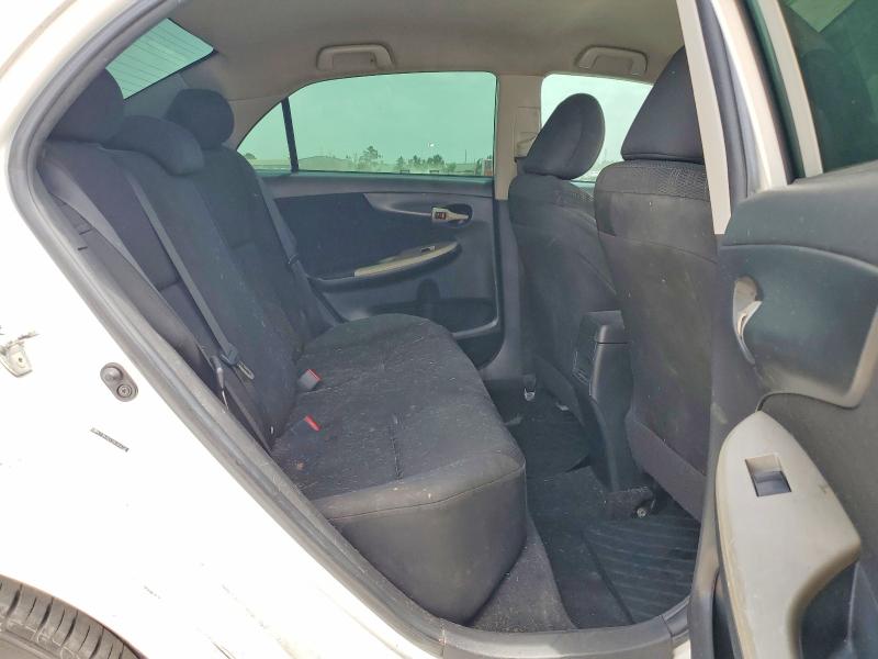 Photo 11 from auction – 2011 TOYOTA COROLLA with VIN 2T1BU4EE5BC562736