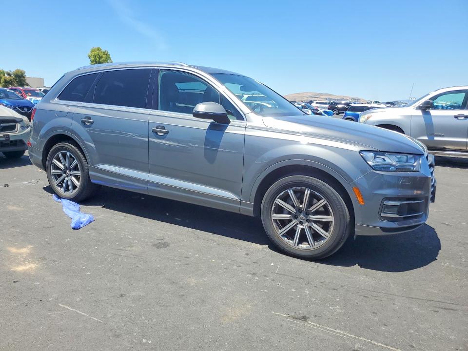 صورة رقم 4 من المزاد - 2017 AUDI Q7 مع VIN WA1LHAF75HD042212