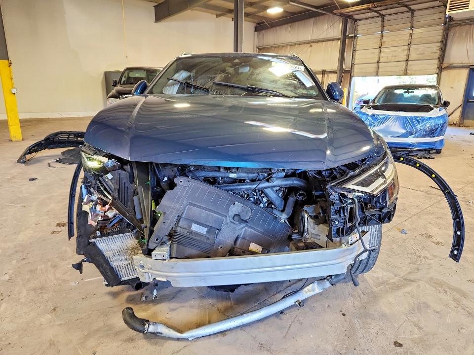 Photo 5 from auction – 2021 AUDI Q8 with VIN WA1BVAF19MD007439