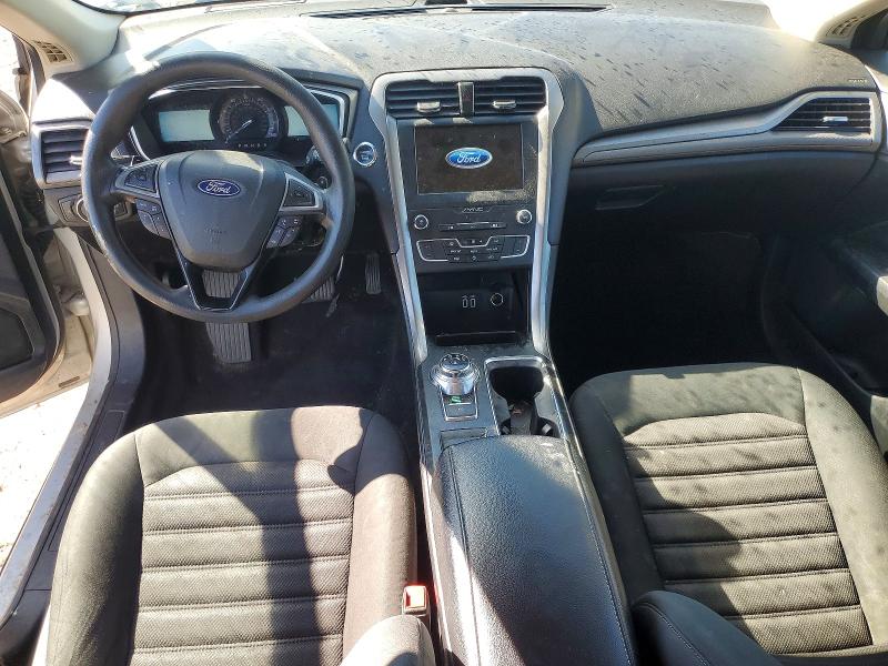 Photo 8 from auction – 2019 FORD FUSION with VIN 3FA6P0HD3KR102043