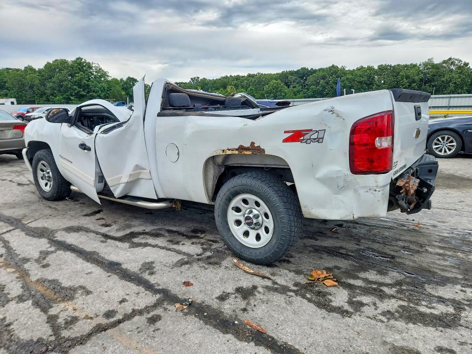 Photo 2 from auction – 2008 CHEVROLET SILVERADO with VIN 2GCEK19J981111793