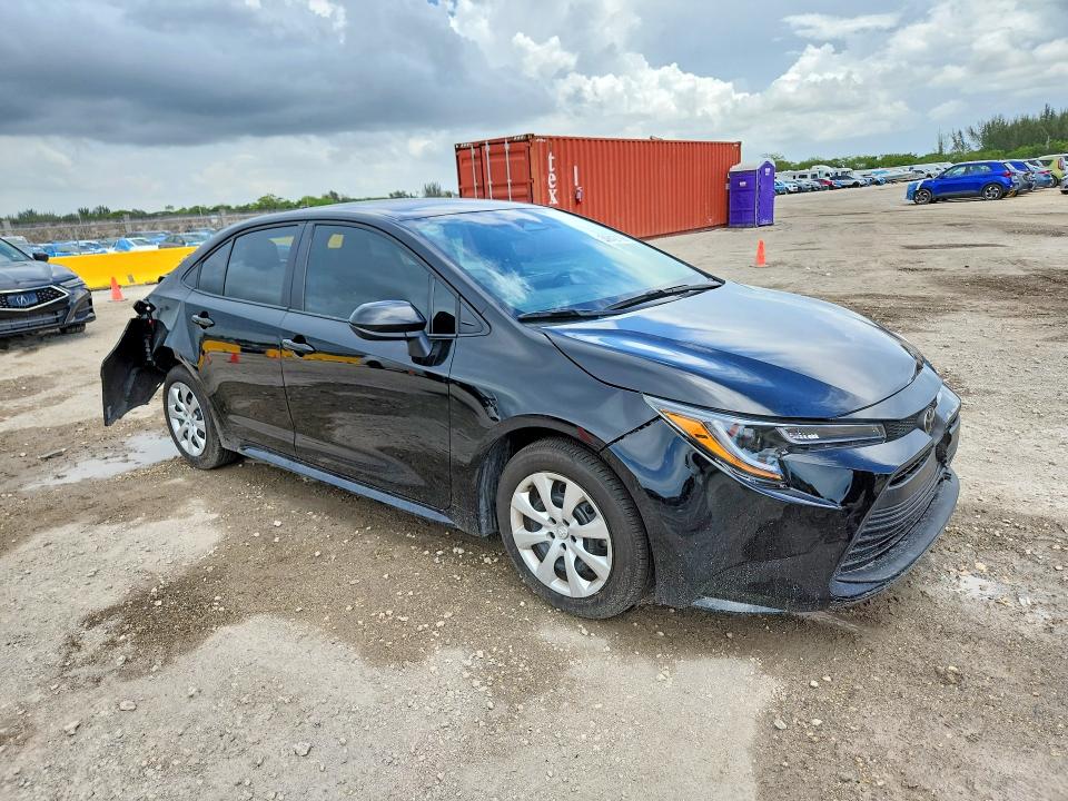 Photo 4 from auction – 2026 TOYOTA COROLLA with VIN 5YFB4MDE5TP376097